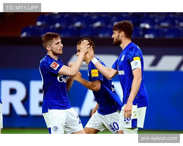 赛前报道：沙尔克04主场球票售罄，七万球迷迎战汉堡